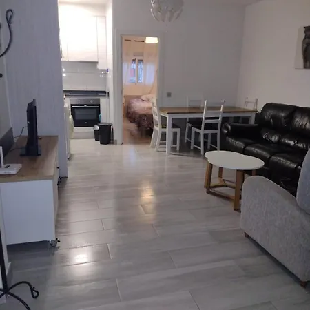 Manolin Διαμέρισμα Τορεβιέχα